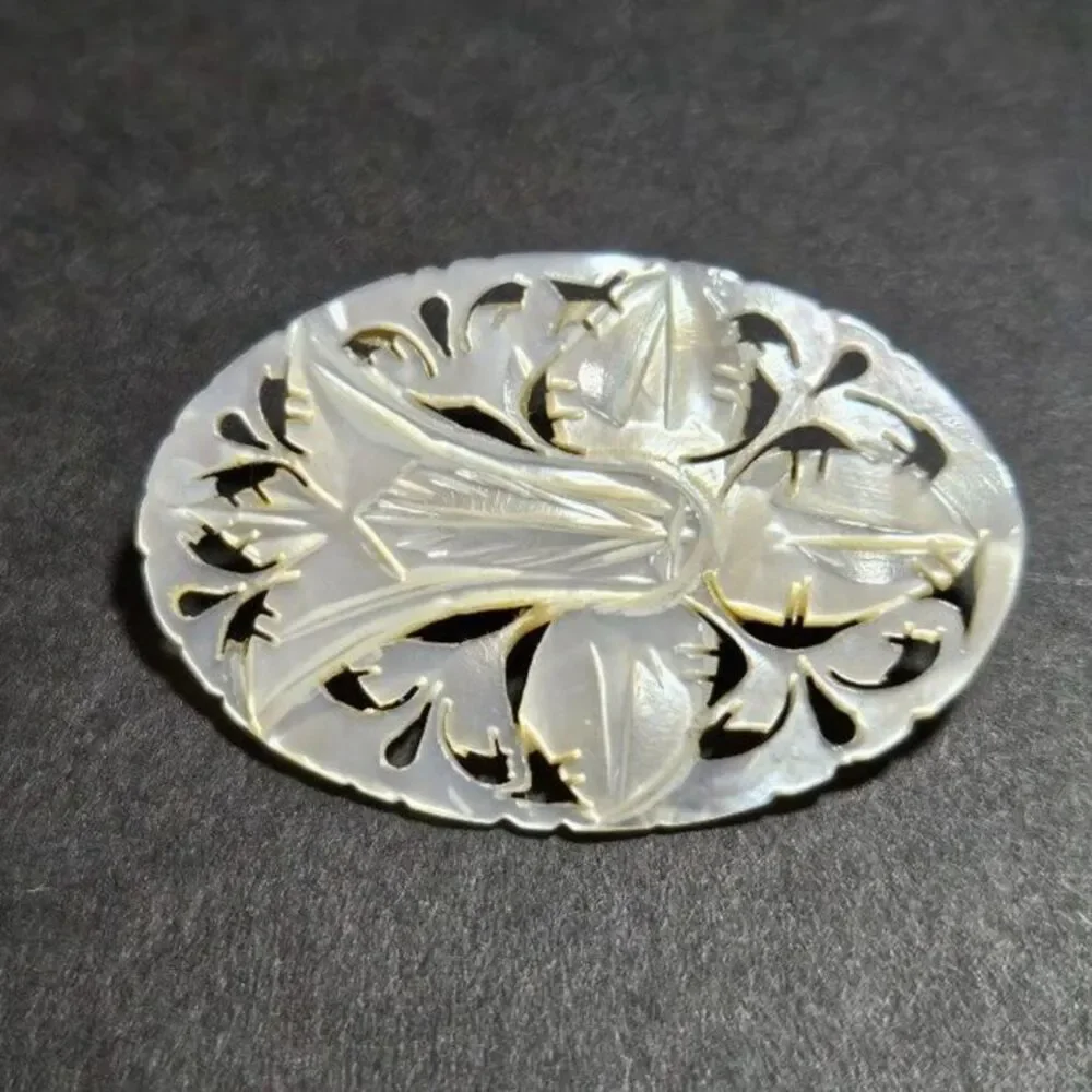 Unbranded gorgeous brooch